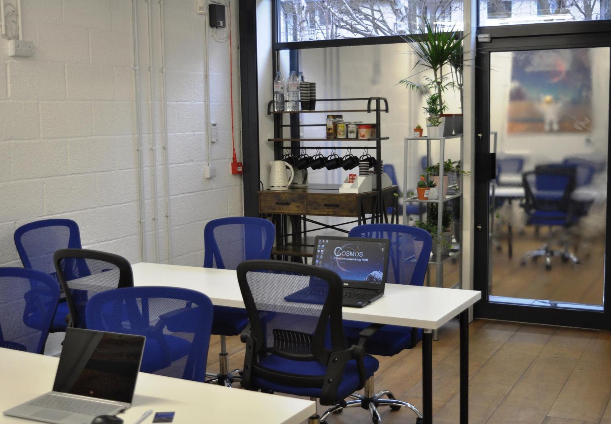 מלון Cosmos Capsule Coworking לונדון מראה חיצוני תמונה